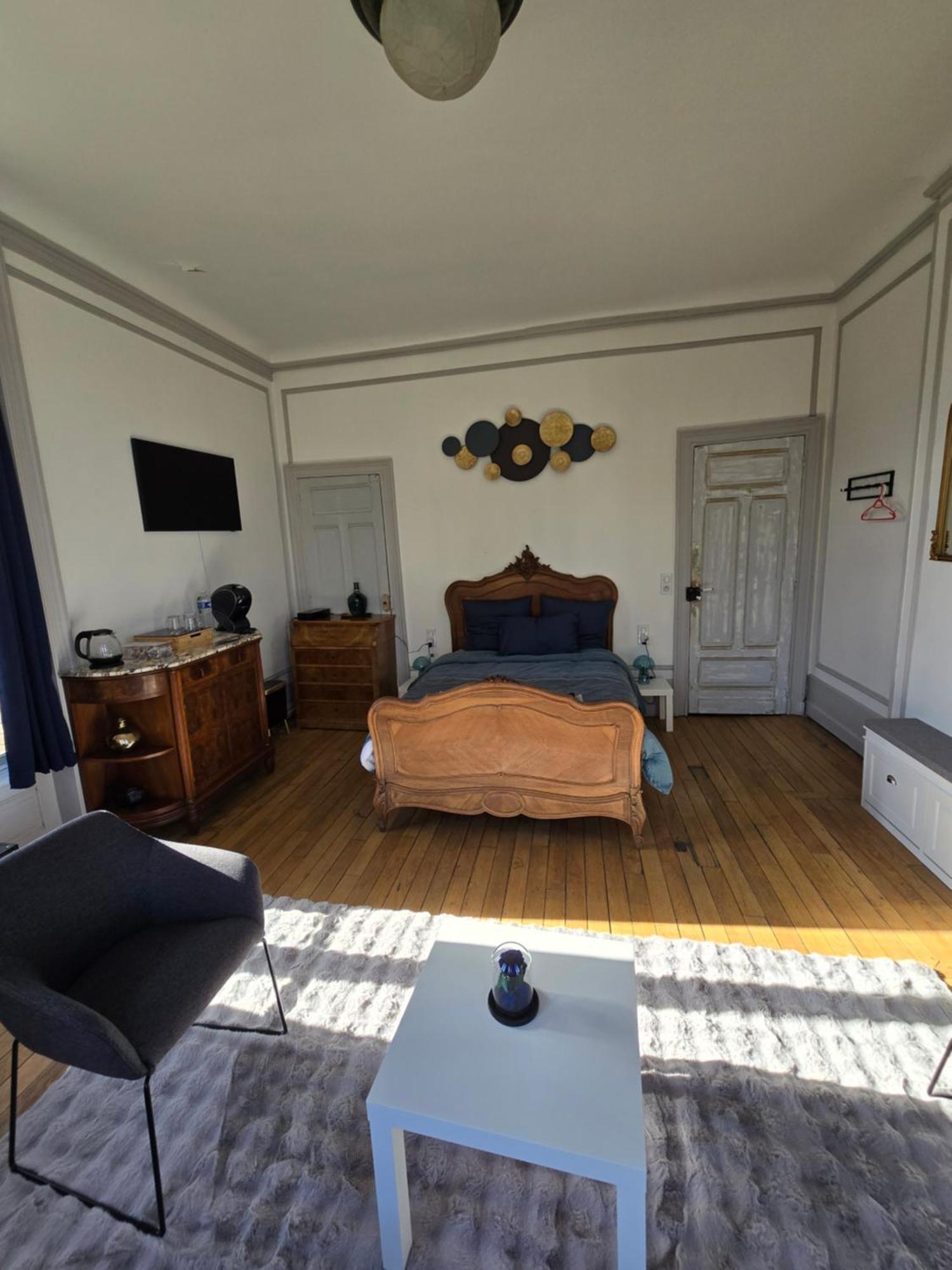 La Villa Santina Ретель Экстерьер фото